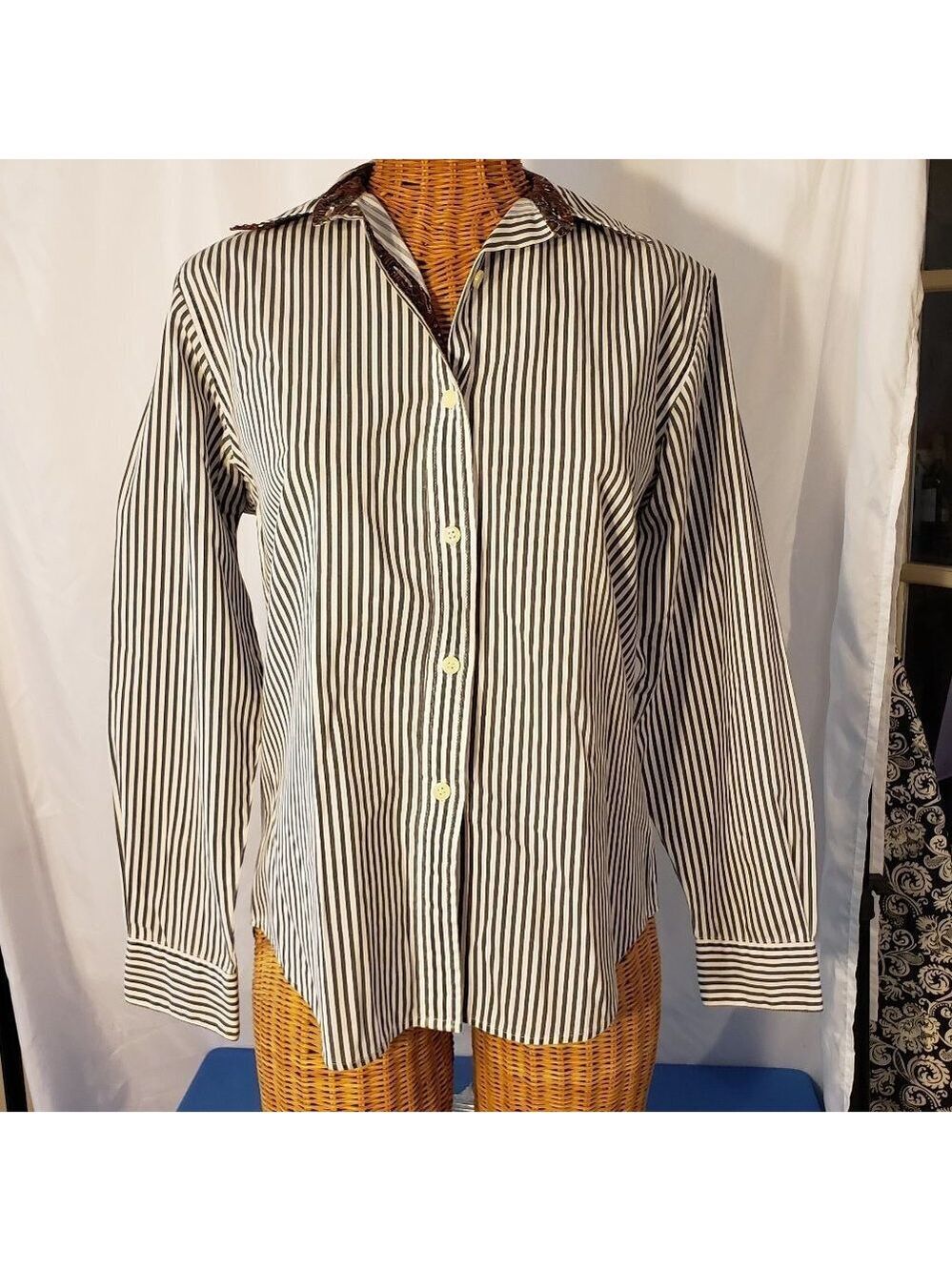 Ladies WITT Striped Button Down Shirt in Blue & White w/Paisley Trim - 6